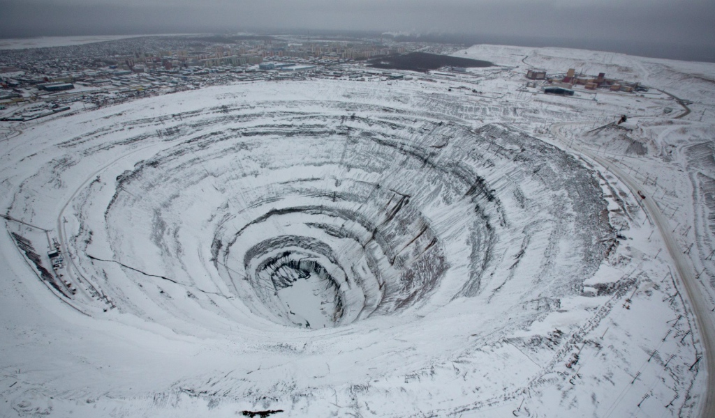 Карьер в городе Мирный,Якутия