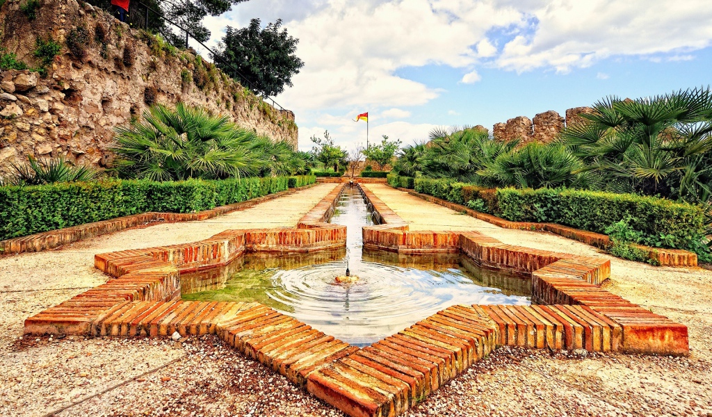 Фонтан в форме звезды