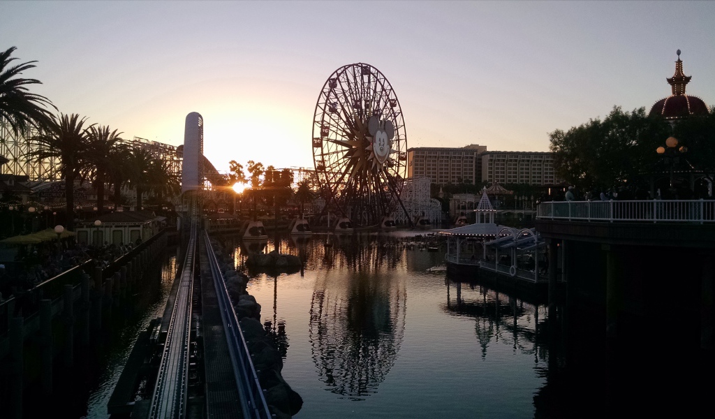 Парк развлечений в Калифорнии