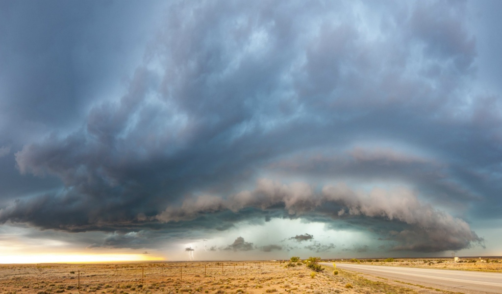 Буря в пустыне. Штат Нью-Мексико, США