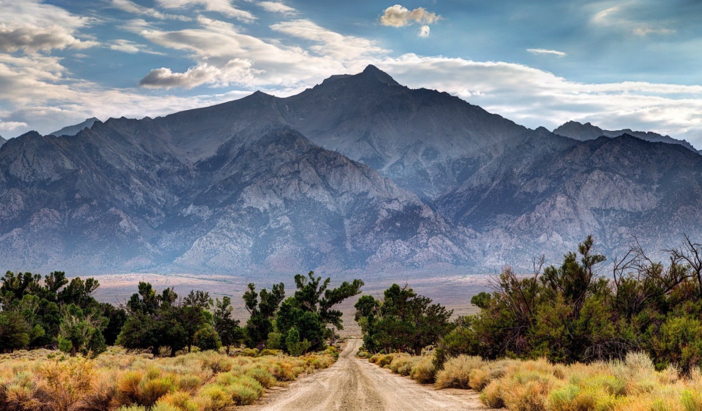 Гора Манзанар, Калифорния, США