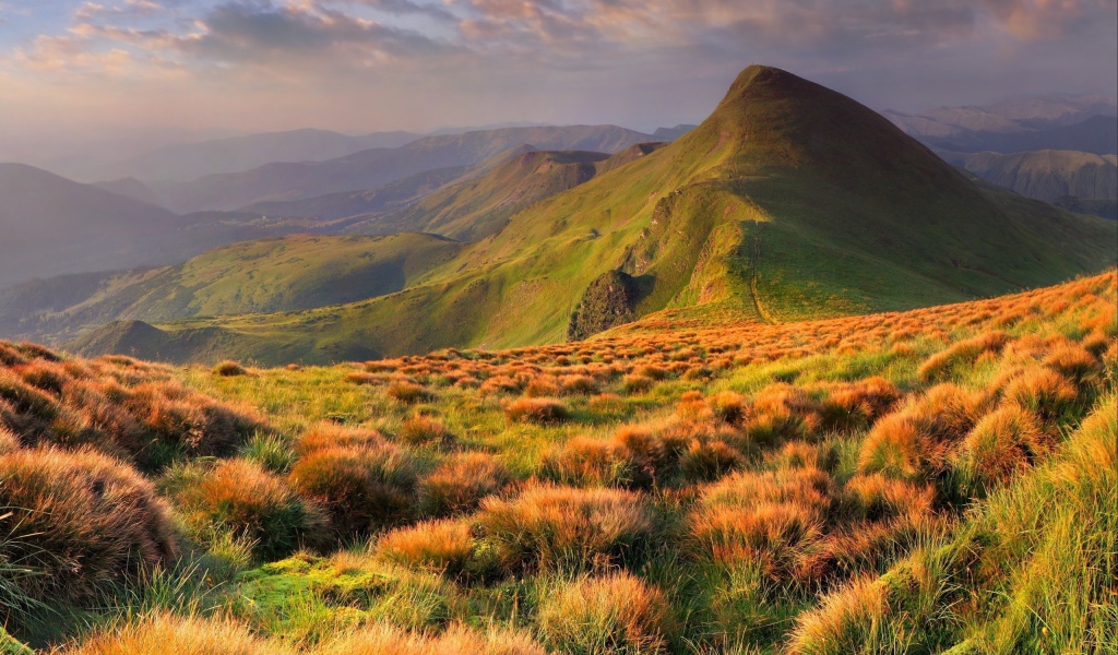 Красивый горный пейзаж в Украине