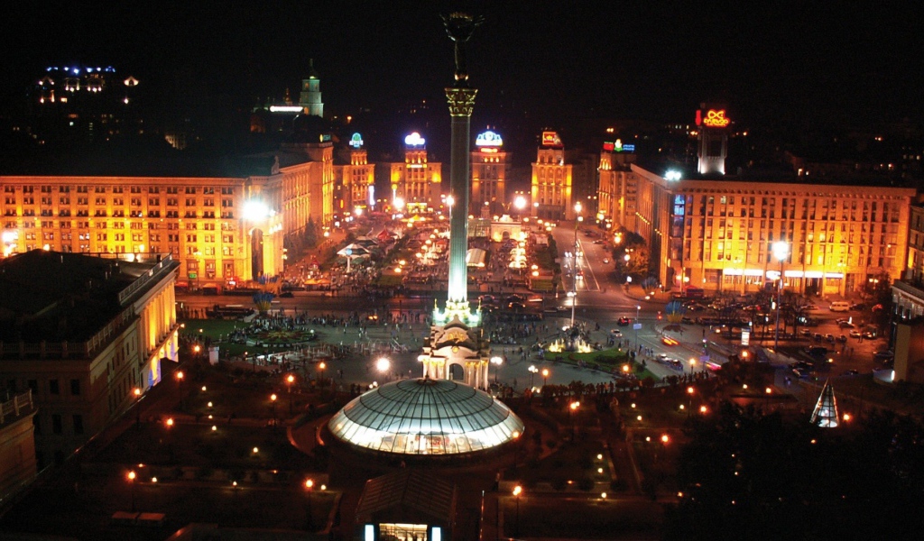 Центральная площадь Киева, Украина