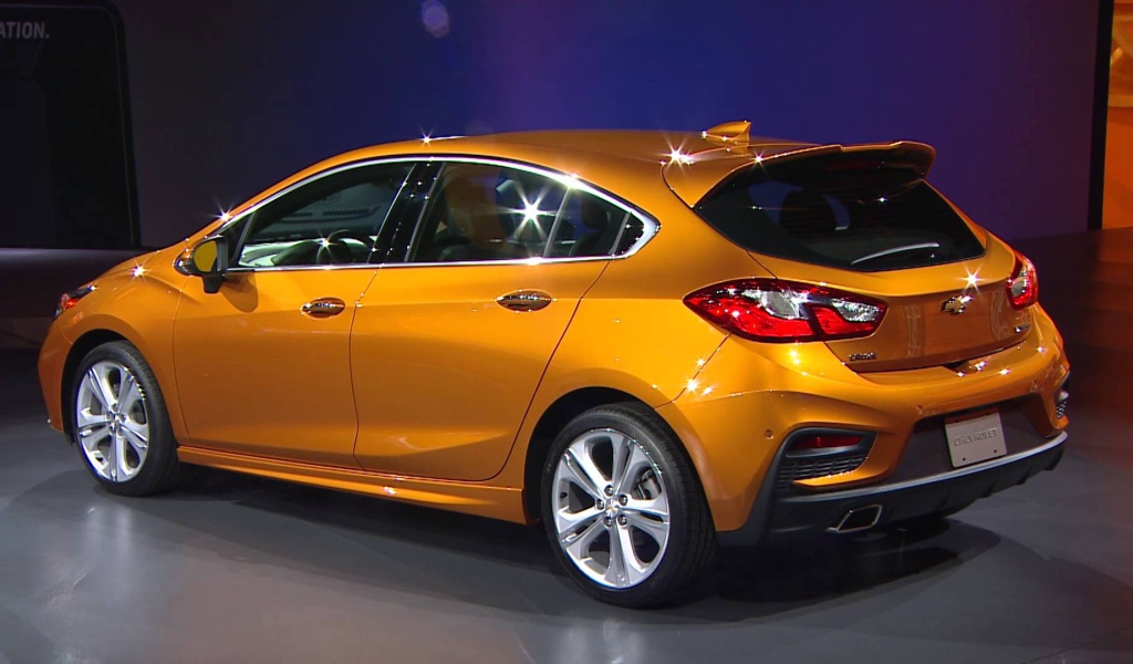 Chevrolet Cruze Hatch 2017 года вид сзади 