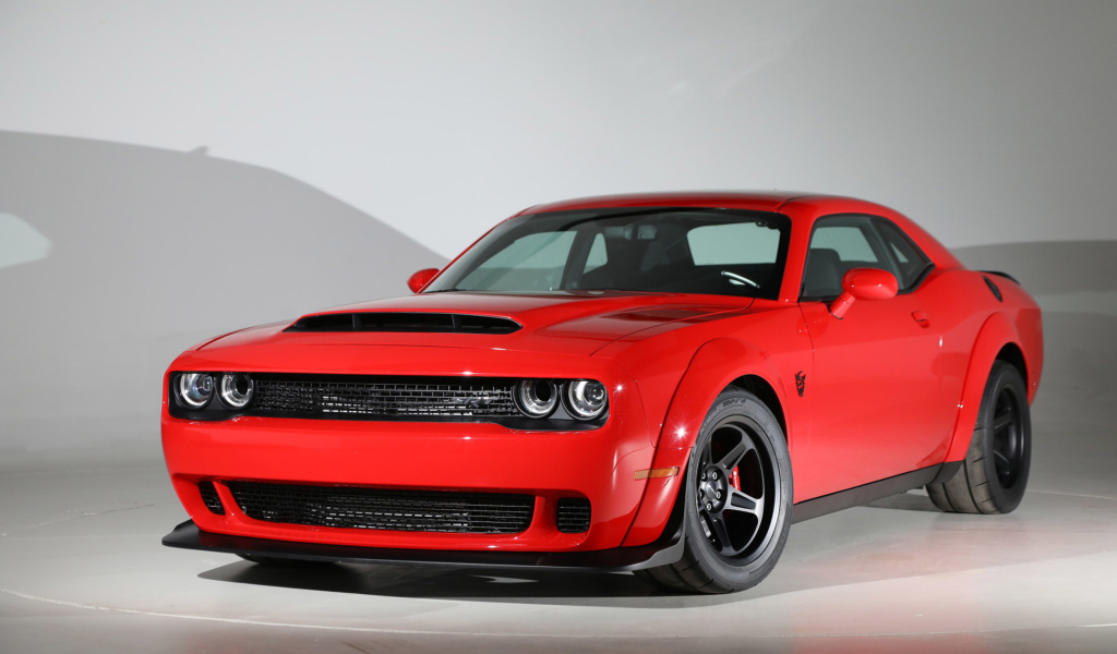 Автомобиль Dodge Challenger SRT Demon, 2018 