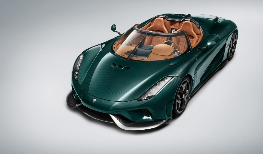Зеленый автомобиль кабриолет  Koenigsegg Regera