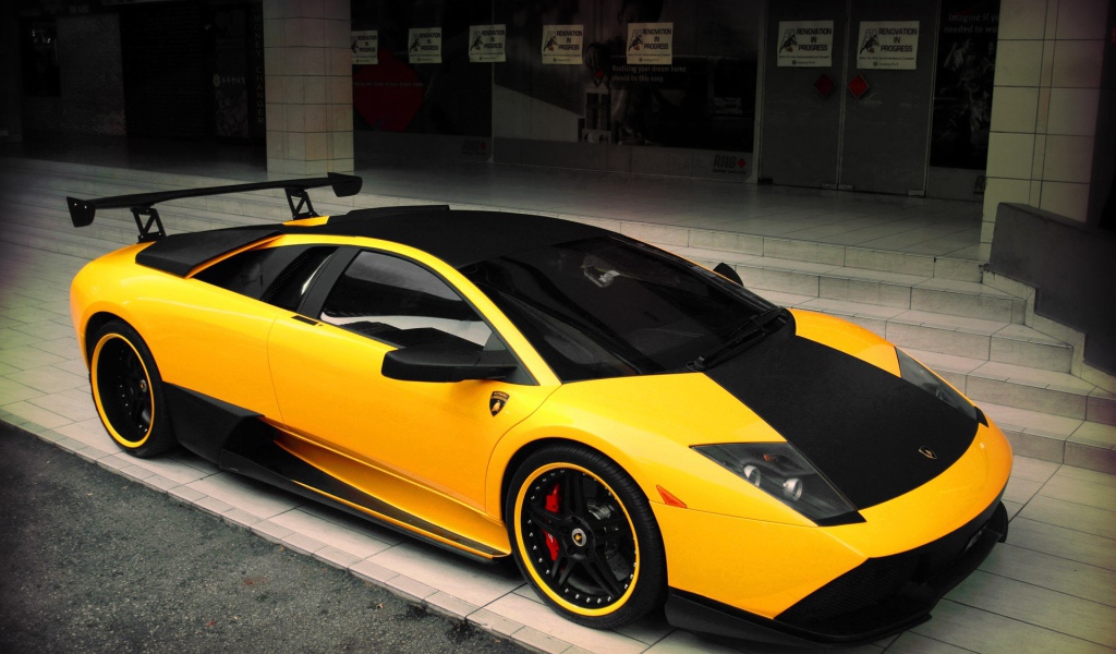 Спортивный автомобиль  Lamborghini GT600 Coupe 