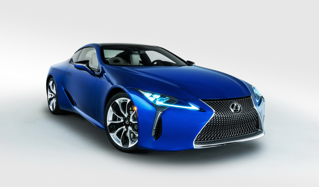 Спортивный синий автомобиль  Lexus LC 500, 2018