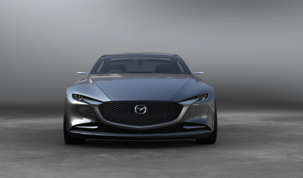 Серебристый автомобиль  Mazda Vision Coupe, 2017 вид спереди