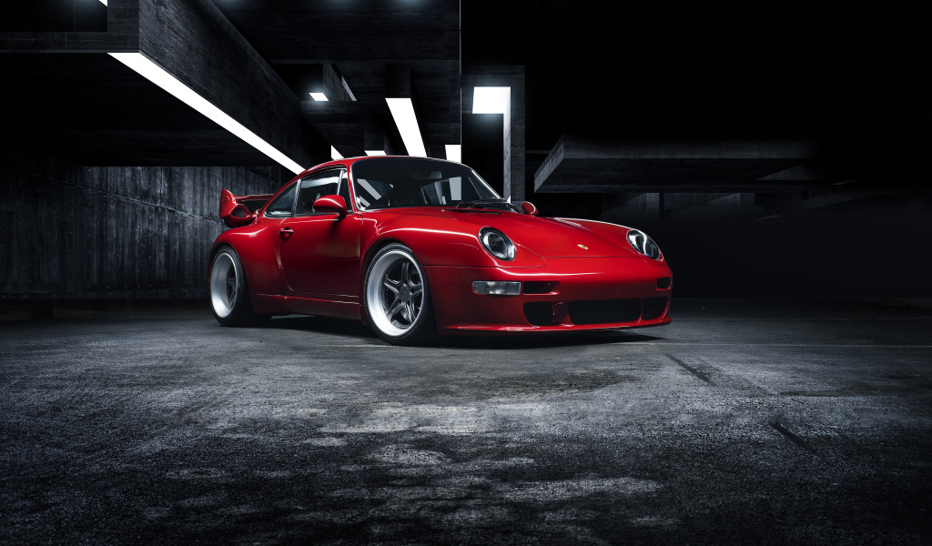 Красный автомобиль Gunther Werks 400R, Porsche 911