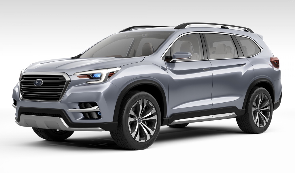Серебристый внедорожник  Subaru Ascent, 2018 на белом фоне