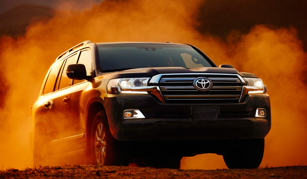 Toyota Land Cruiser Exterior модель 2017 года 