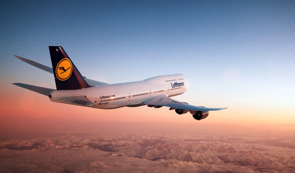 Самолет Boing-747 авиакомпании Lyuftganza 