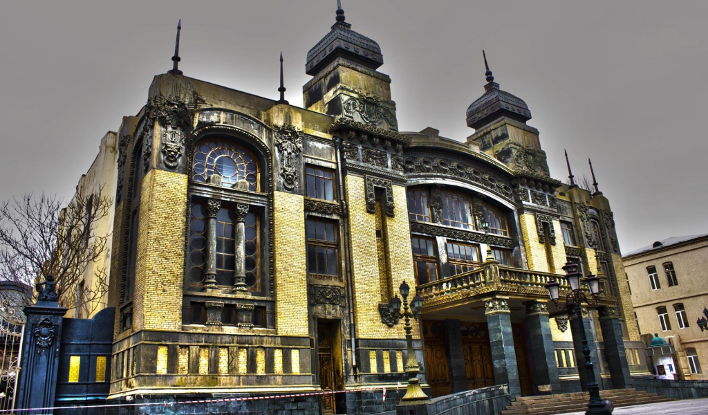 Азербайджанский театр оперы и балета имени  Ахундова 