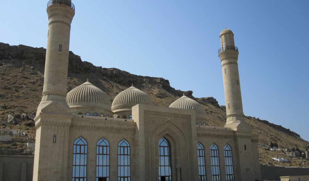 Мечеть Биби-Эйбат Баку 