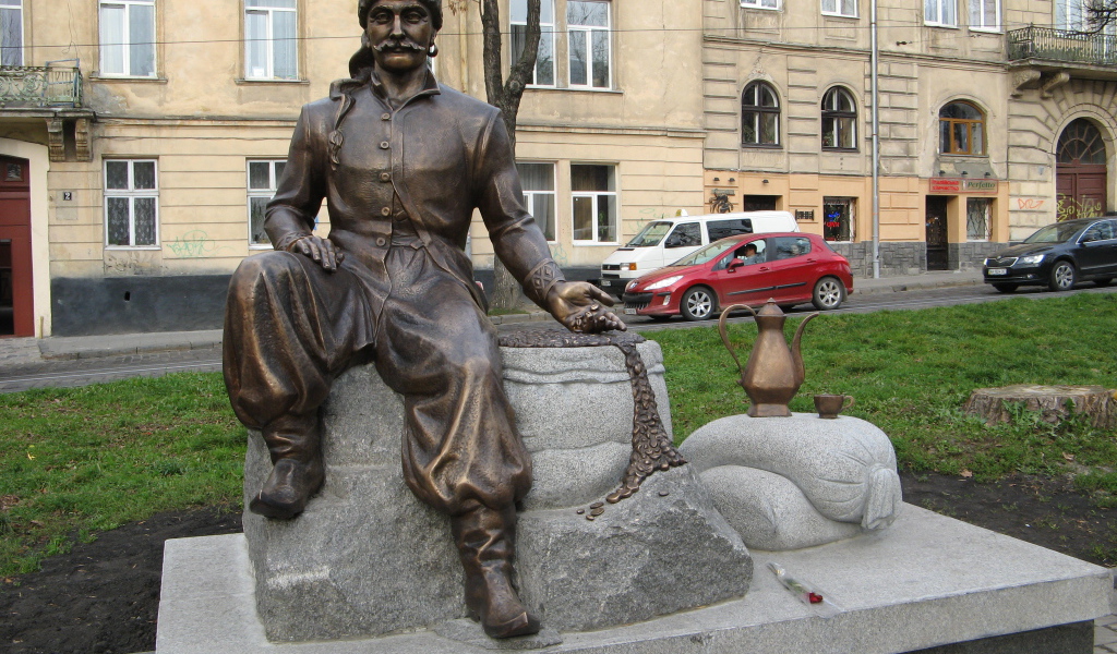 Памятник Юрию Кульчицкому город Львов