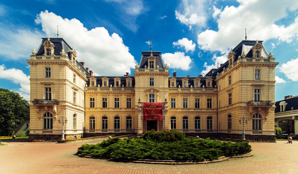 Дворец Потоцких город Львов 