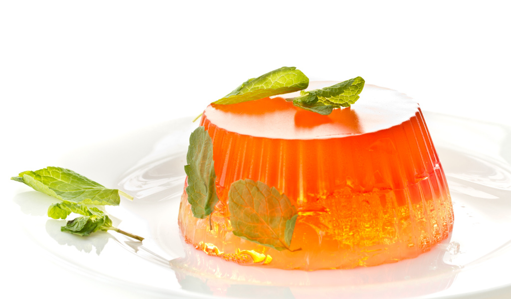 Аппетитное апельсиновое желе с мятой 