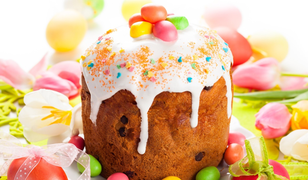 Пасхальный кулич угощение на праздник 