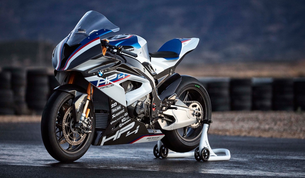 Мотоцикл BMW HP4 Race 2017 