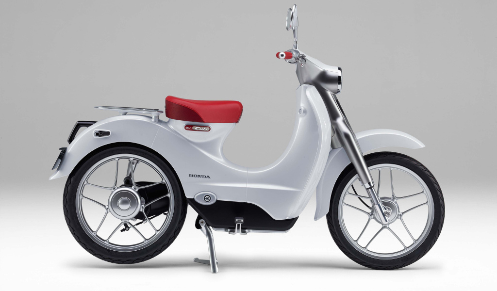 Электрический мотоцикл Honda EV-Cub, 2018 года