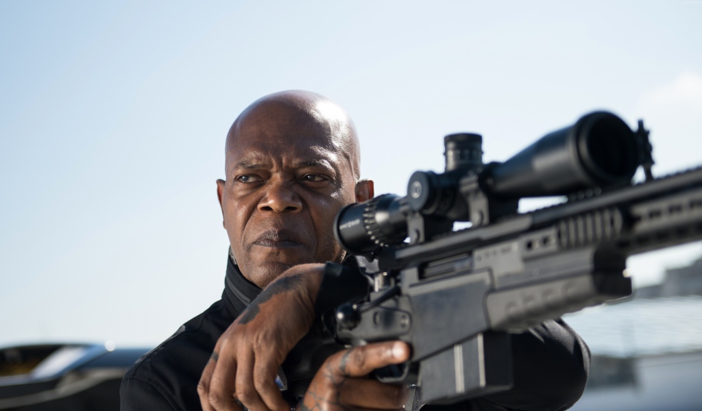 Актер Сэмюэл Лерой Джексон в фильме Телохранитель киллера, 2017