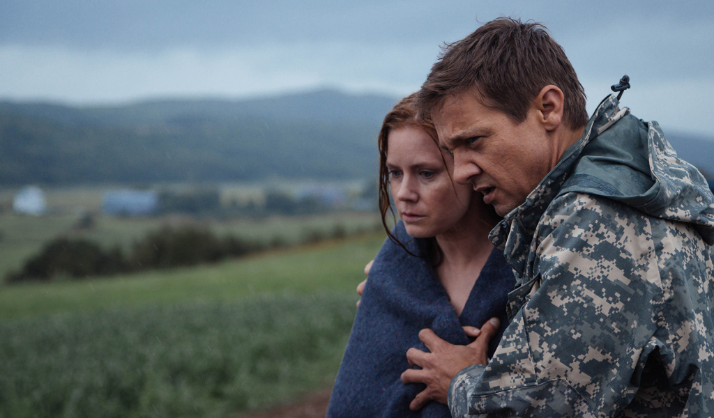 Актеры Эми Адамс и Джереми Реннер фильм Прибытие  