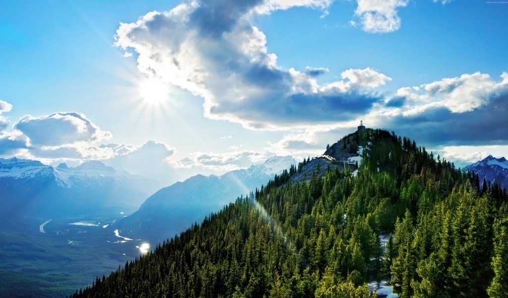 Восход солнца над горой Салфер, Канада