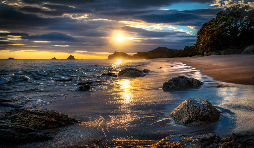 Закат на побережье, Тасман. Новая Зеландия 