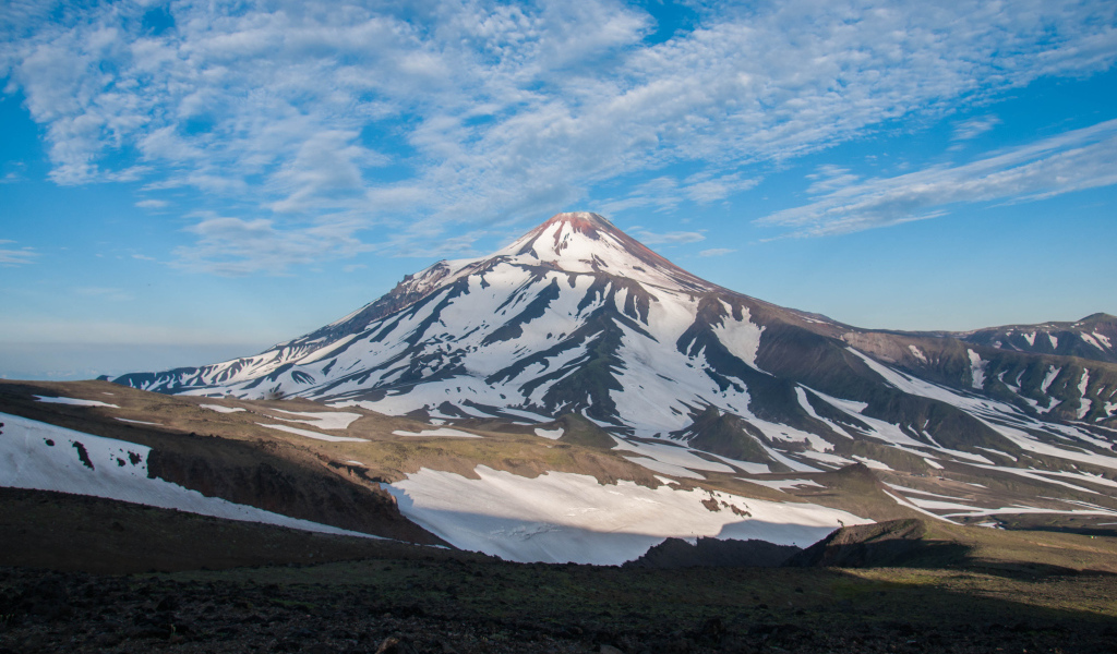 Вулкан Авачинская сопка, Камчатка  