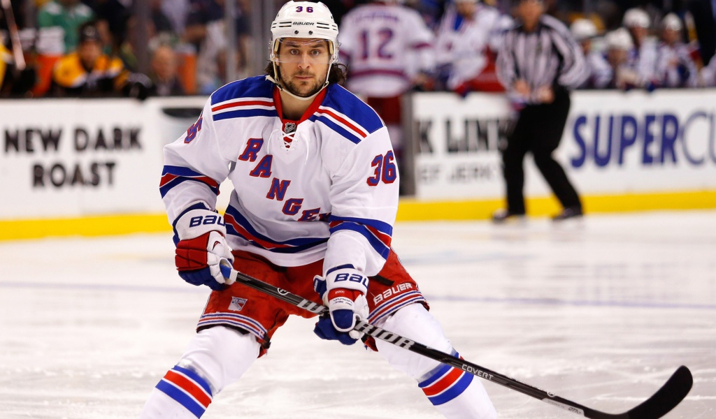 Хоккеист Матс Цуккарелло игрок клуба Нью-Йорк Рейнджерс 