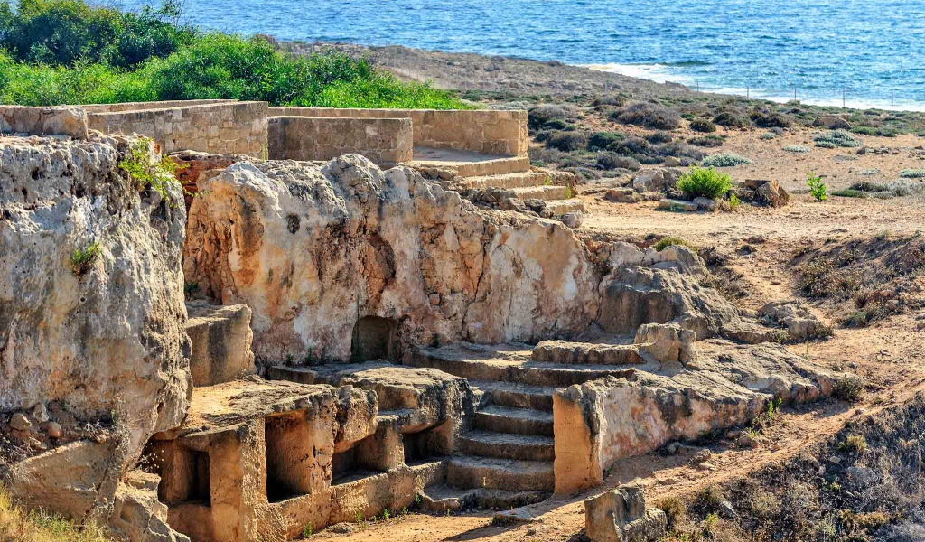 Старинные Царские гробницы, Пафос, Кипр  