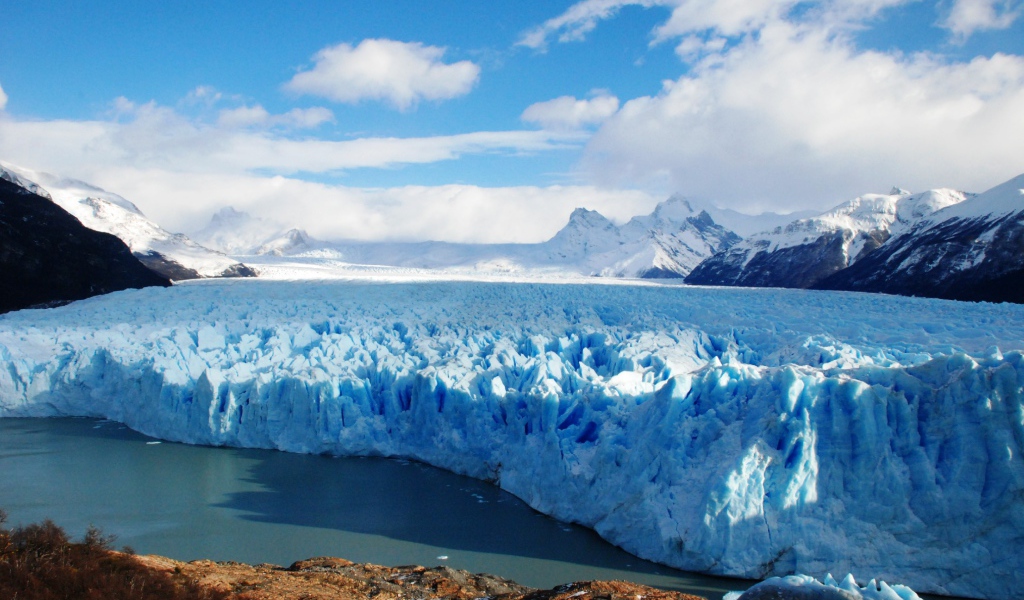 Голубой ледник Грей в Патагонии, Чили 
