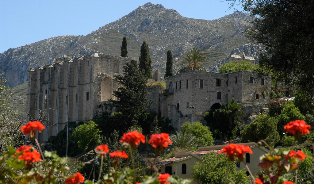 Старинное Аббатство Беллапаис, Северный Кипр 