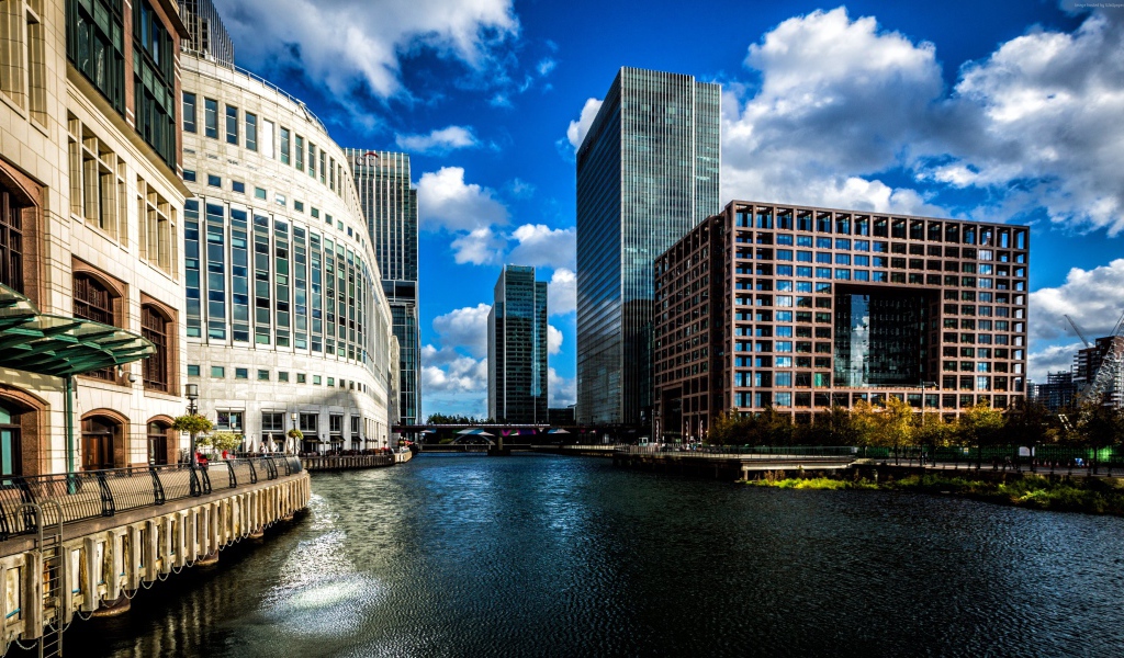 Деловой квартал Канэри-Уорф, Лондон, Великобритания