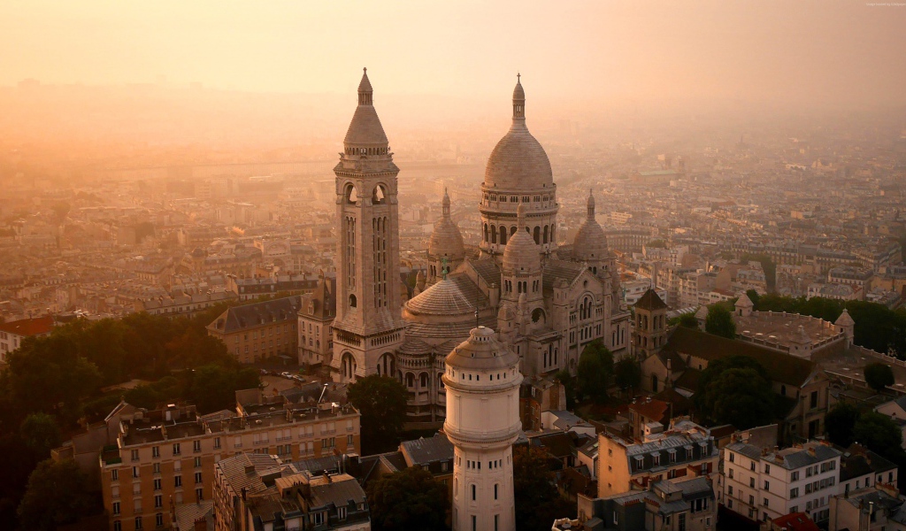 Католический храм Базилика Сакре-Кёр, Париж. Франция 