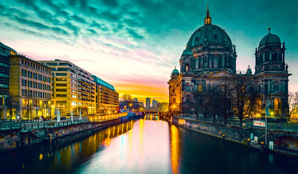 Берлинский кафедральный собор, Берлин. Германия 