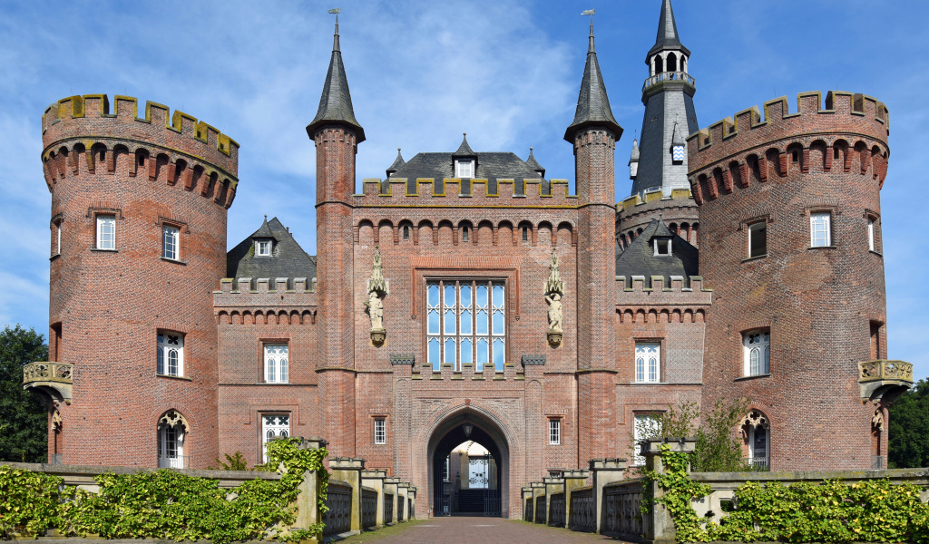 Музей Moyland Castle, город Бедбурге-Хау Германия 