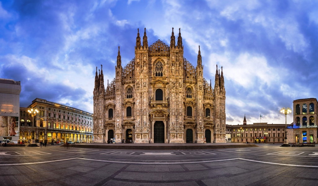 Миланский кафедральный собор, Милан. Италия 