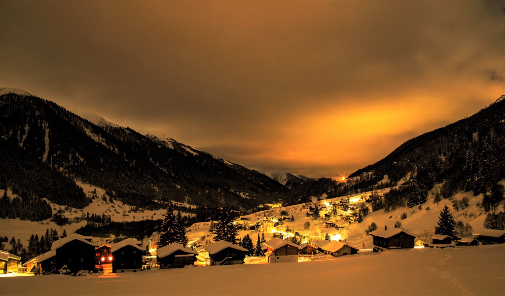 Зимняя ночь в горном городе, Швейцария