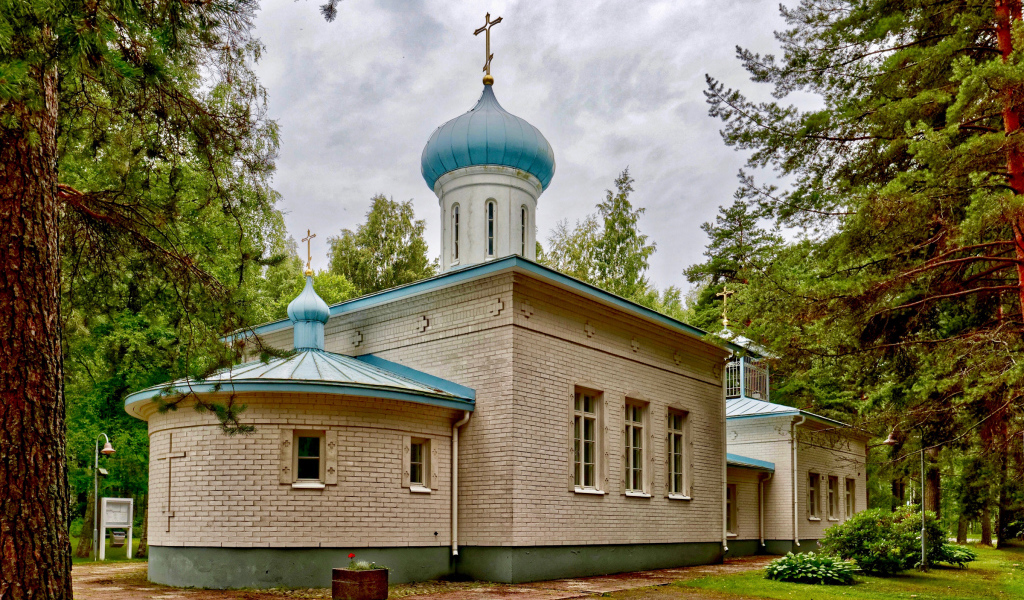 Красивая православная церковь Порвоо, Финляндия