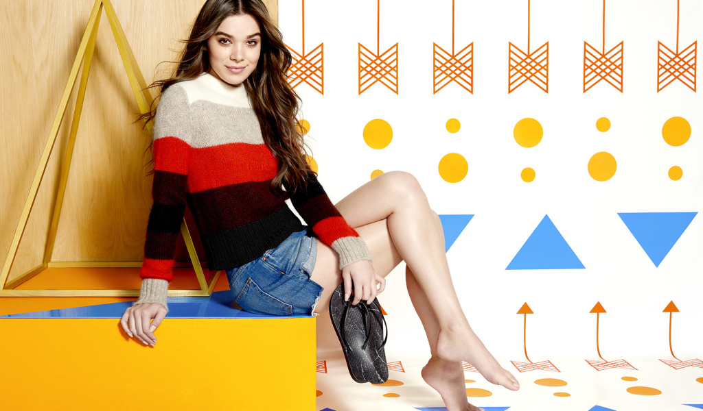 Красивая  актриса Хейли Стейнфилд 