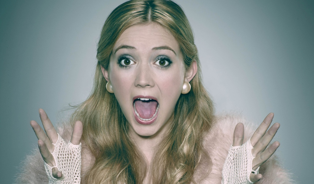 Эмоции на лице американской актрисы Билли Лурд