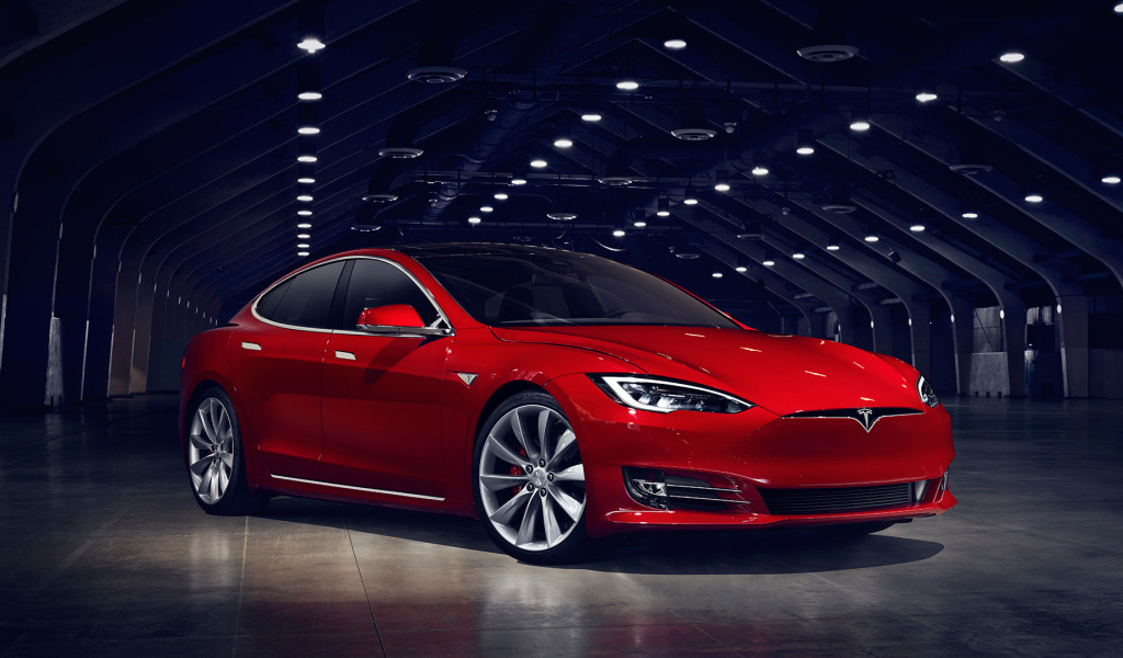 Инновационный электромобиль Tesla  Model S 