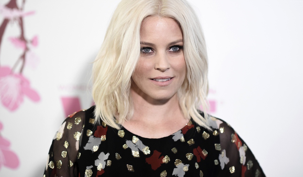 Эффектный взгляд актрисы Элизабет Бэнкс