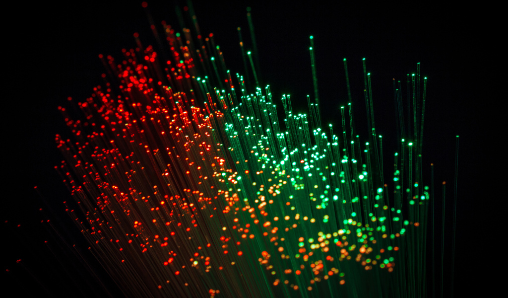 Оптические красные и зеленые линии на сером фоне 