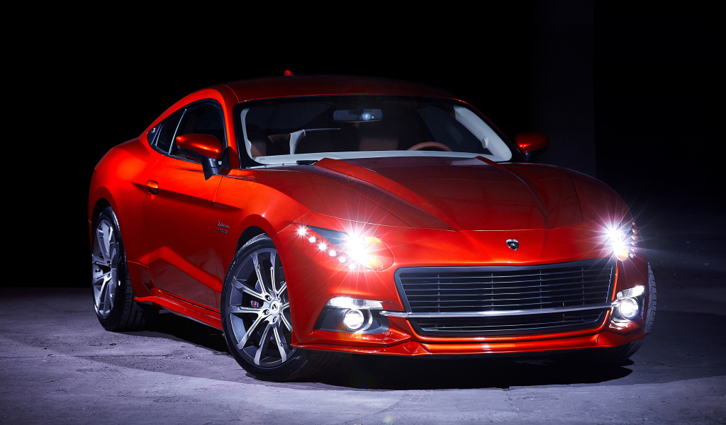 Красный автомобиль Warszawa M20 GT 2018 года с включенными фарами