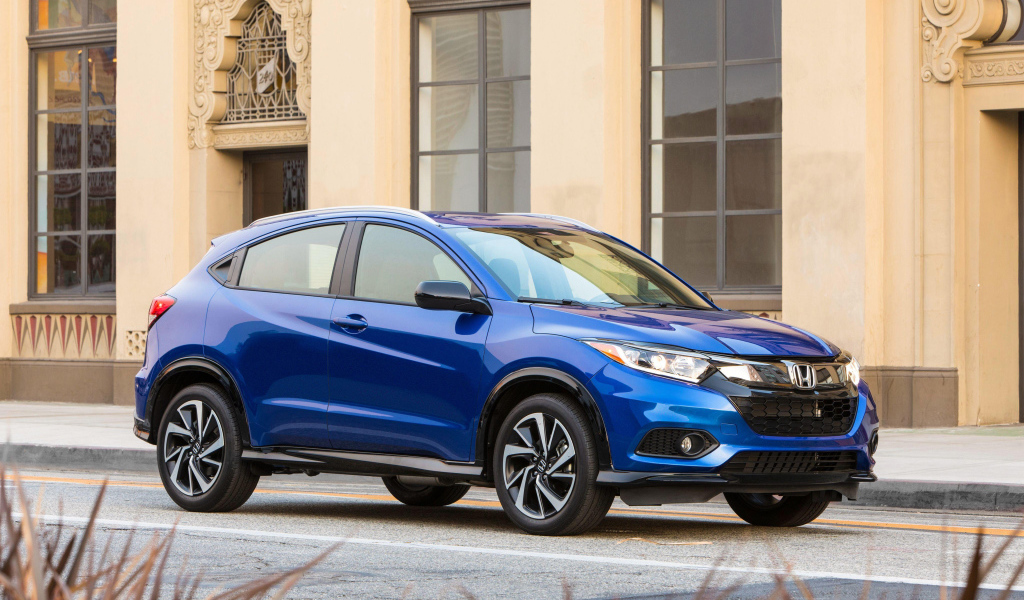 Синий кроссовер Honda HR-V Sport 2018