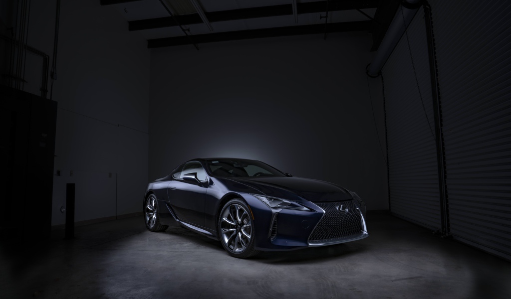Автомобиль Lexus Black Panther LC 500, 2018