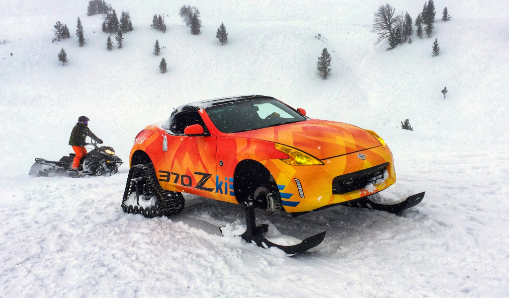Автомобиль снегоход Nissan 370Zki, 2018
